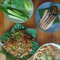 ล้านเลื่องลาว ทางด่วนจตุโชติ