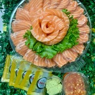 แซลมอน ข้าวด้ง ซูชิ แกงกะหรี่ (โคจิไก)แซลมอน นวมินทร์  111