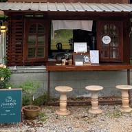 เผลอสุขใจ -  Plur Suk Jai Coffee’ Home