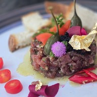 Aromi Diversi Italian Restaurant Pizzerria And Beach Bar