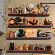 Chawee (ฉวี) เชียงใหม่