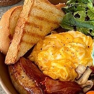 คอฟเอสเคป ธรรมศาสตร์รังสิต