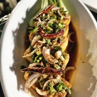 เมนูของร้าน The Tara Bar and Restaurant