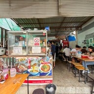 ข้าวซอย ลุงประกิจกาดก้อม