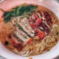 เมนูของร้าน เป็ดย่างน้ำผึ้ง (เฮียก้ำเจ้าเก่า)