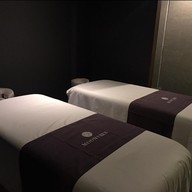 MOONTREE | Elemental Spa Baanlaimai Beach Resort