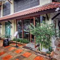 หน้าร้าน AUDIVA workshop cafe AUDIVA workshop cafe