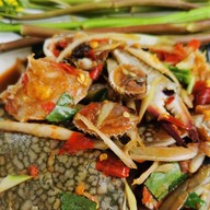 ชลหญิงส้มตำแซ่บไก่ทอด บางซื่อ