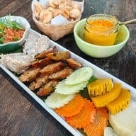 เชียงใหม่ลาบอันประเสริฐ