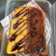 เมนูของร้าน หอมหลงชา ตลาดในเมืองสระบุรี -