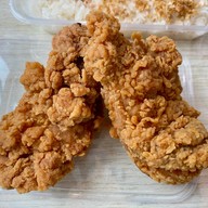 ไก่ทอด อภิสิทธิ์ - ทองหล่อ ทองหล่อ