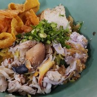 ก๋วยเตี๋ยวปู