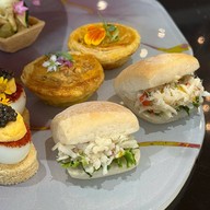 Balcony Lounge InterContinental