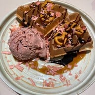 Ñam Ñam Pasta & Tapas อาร์คิว 49