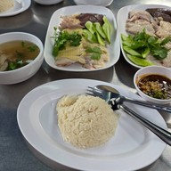 เมนูของร้าน นิดข้าวมันไก่ตอน (ลาดพร้าว 122) นิดข้าวมันไก่ตอน