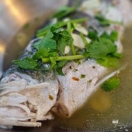 เมนูของร้าน เรือนอาหารทะเลวังมุข