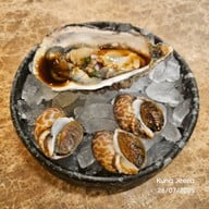 เมนูของร้าน Wisdom International Buffet The Promenade