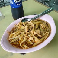 เมนูของร้าน ห้องอาหารพูนเลิศ เหลาะงาทิ้น ห้าแยกพลับพลาไชย