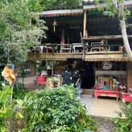 บ้านห้อยขา