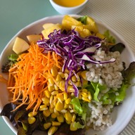 Jones' Salad ปั้มบางจากสาขาเทพรักษ์ สายไหม