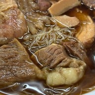 ก๋วยเตี๋ยวเนื้อบิ๊กสุราชวัตร Bigsu beef noodle 陈牛肉面-曼谷 เขตราชวัตร