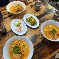 ข้าวซอยแม่สาย