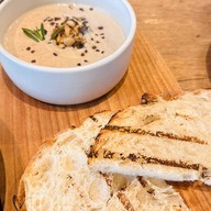 เมนูของร้าน Luka Sathorn