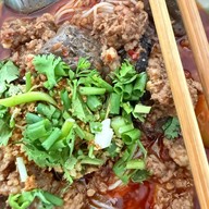 น้ำเงี้ยว ป้าสุข