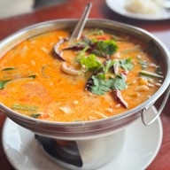 บ้านแพริมน้ำ