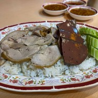 ครัวโกเท้ นครปฐม