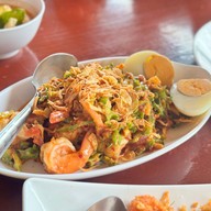 บ้านแพริมน้ำ