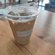 เมนูของร้าน FATFOX coffee & friends