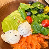 เมนูของร้าน Luka Sathorn