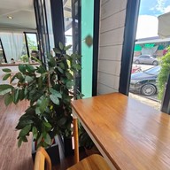 บรรยากาศ FATFOX coffee & friends