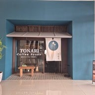 หน้าร้าน TONARI Coffee House and Matcha Specialty ราชพฤกษ์