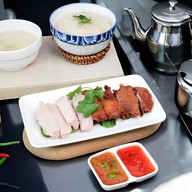 ร้านข้าวมันไก่สิงคโปร์ ไฮชิค ปั๊มนํ้ามัน ซัสโก้ สแควร์ สาขาพุทธบูชา