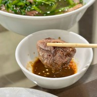 เนื้อตุ๋นน้ำแดง 5 ดาว (สูตรน้ำจิ้มพริกไทยดำ) บางกอกใหญ่