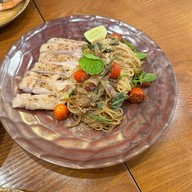 Ñam Ñam Pasta & Tapas เซ็นทรัลเวสต์วิลล์