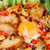 ครัวแม่นาย ถนนดินแดง1