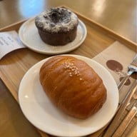 Breadtory Cafe