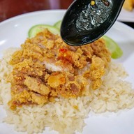 เล่าจึง ก๋วยเตี๋ยวลูกชิ้นปลา ถนนพุทธบูชา 36