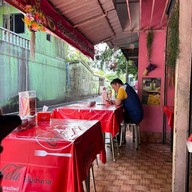 บรรยากาศ โคกกลอยบะหมี่ต้มยำไข่