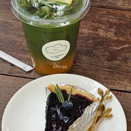 เมนูของร้าน Jutsonrayn Cafe ถนนอักษะ ทวีวัฒนา