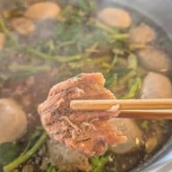 เนื้อตุ๋นท่าน้ำสาธุประดิษฐ์ ยานนาวา (Yan Nawa)