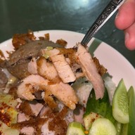 หมูทอดเจ๊จง พระราม 4 (Rama 4)