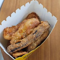 เมนูของร้าน กล้วยทอดอัมพวา ปั๊มปตท ศรีนครรินทร์บางเมือง