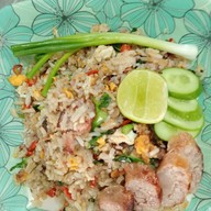 บะหมี่เกี๊ยวแชมป์โลก สุขุมวิทซอย 65