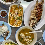 ฟ้ามุ่ย