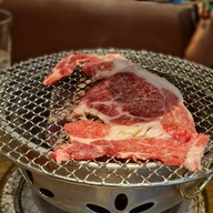 บรรยากาศ Oniku To Gohan ธนิยะ
