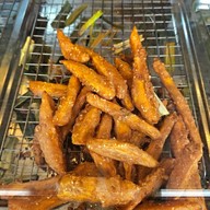 เมนูของร้าน กล้วยทอดอัมพวา ปั๊มปตท ศรีนครรินทร์บางเมือง